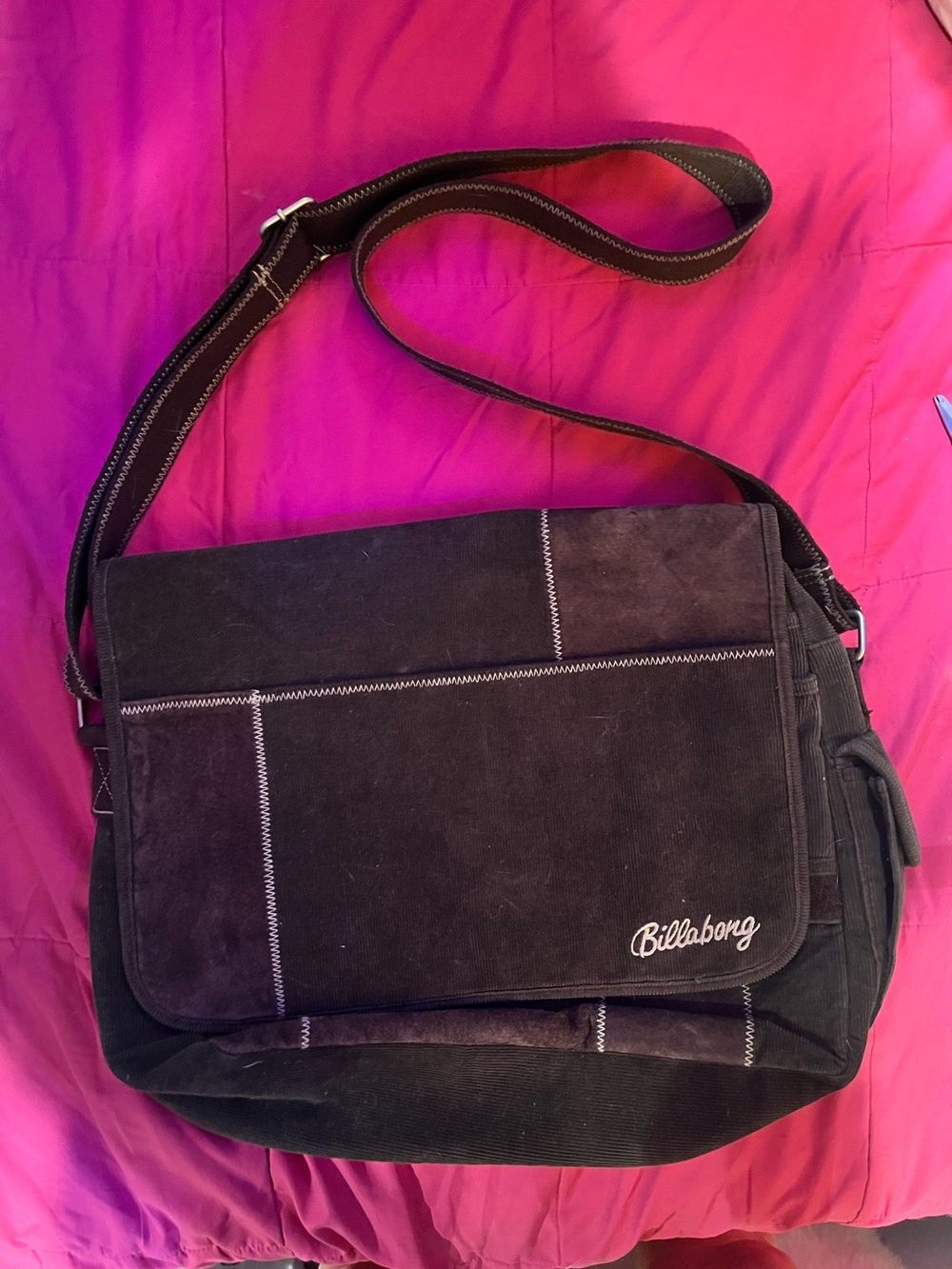 Vintage Billabong Corduroy Messenger Bag Y2K Brown Crossbody Flap School Satchel